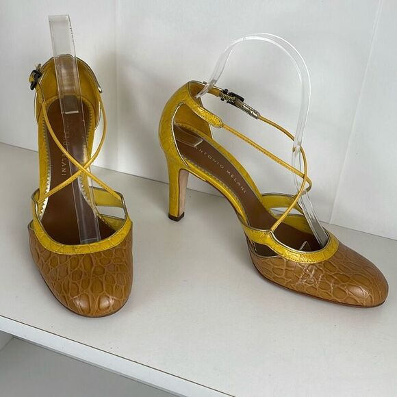 Yellow Mustard Crocodile Embossed Leather Heels 7 - Picture 2 of 14